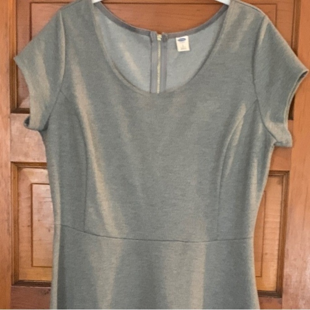Old Navy Grey fitted Dress‎